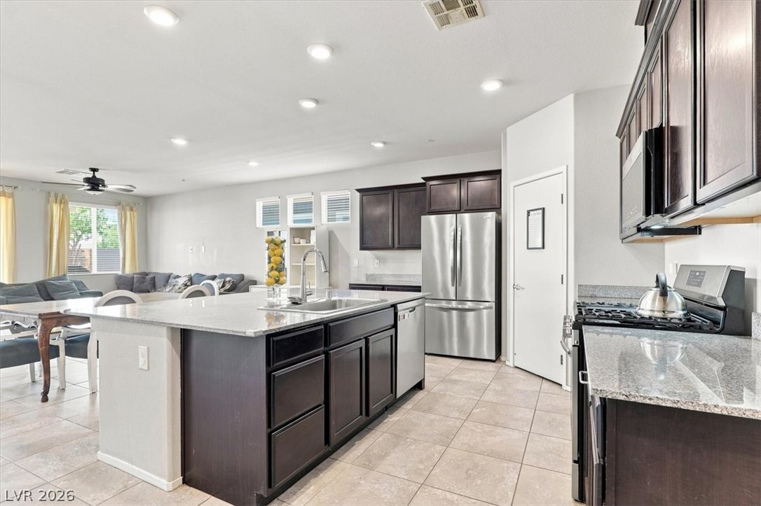 2128 Del Aqua Avenue Property Photo 18