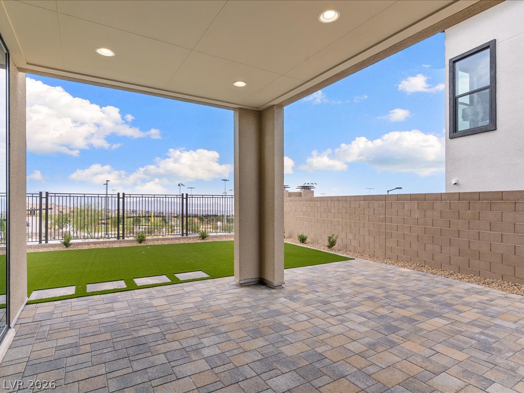 980 Natural Harmony Street Property Photo 73