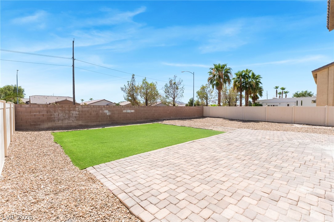 5712 Grandmother Hat Street Property Photo 34