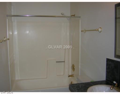 211 Zinc Street A Property Photo 6