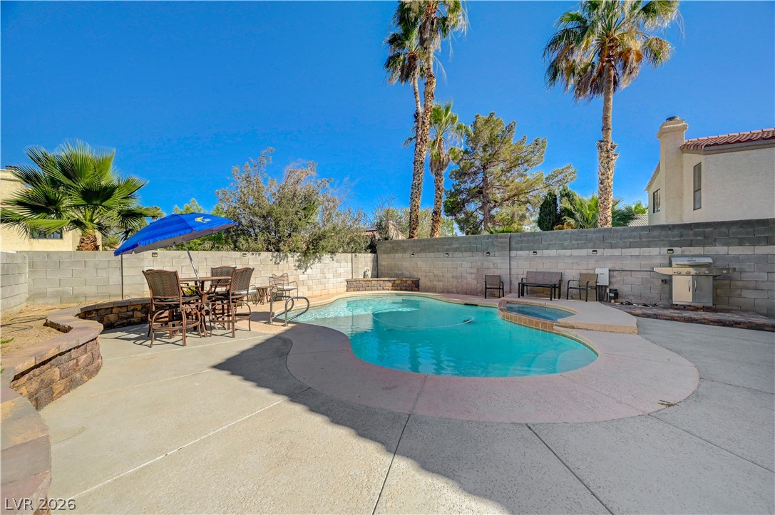 2064 Waverly Circle Property Photo 48