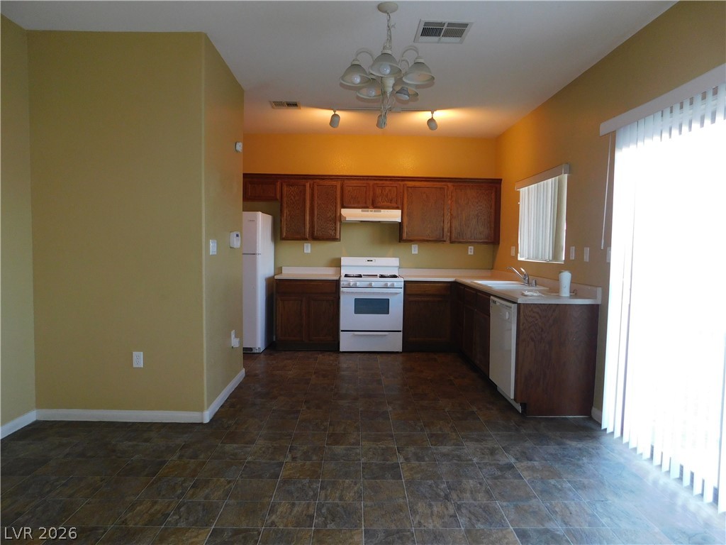 5260 Birdstone Court Property Photo 5