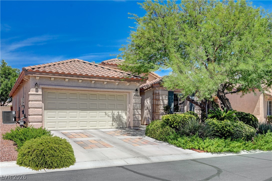 8316 Dawn Breeze Avenue Property Photo 2