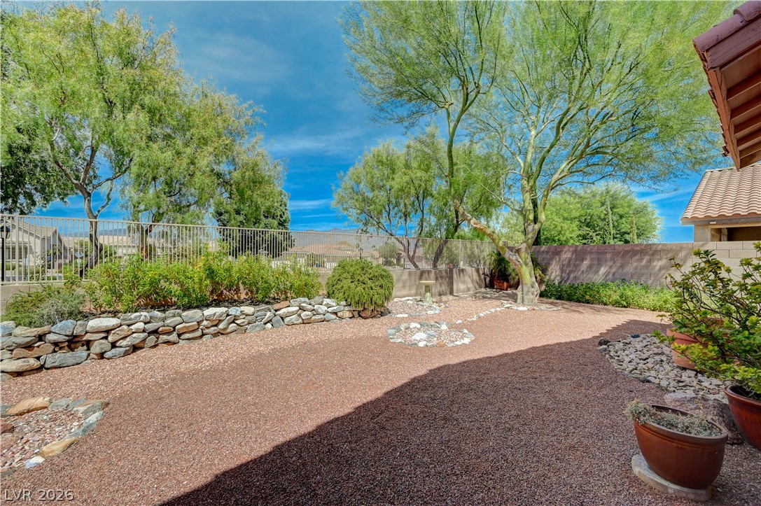8316 Dawn Breeze Avenue Property Photo 38