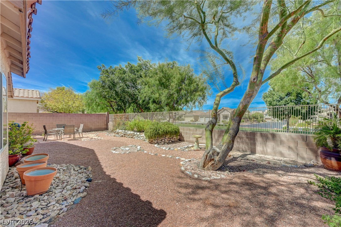 8316 Dawn Breeze Avenue Property Photo 39