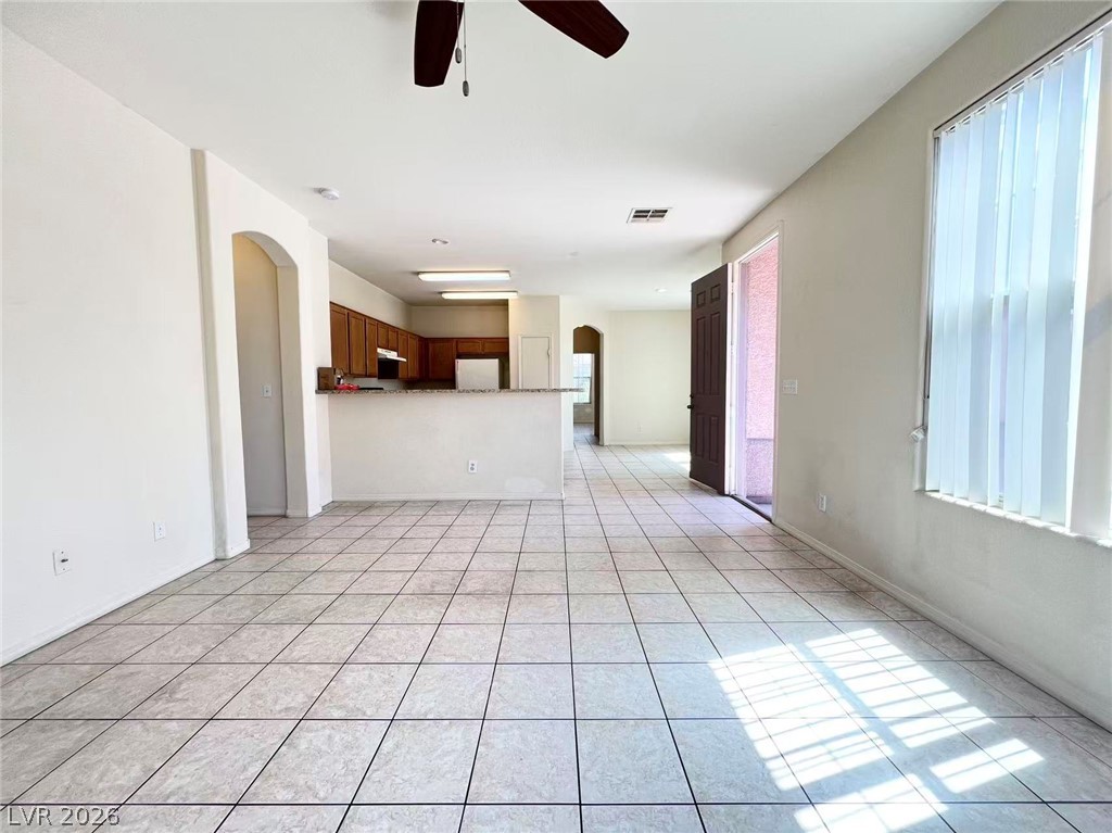 4929 Droubay Drive Property Photo 5