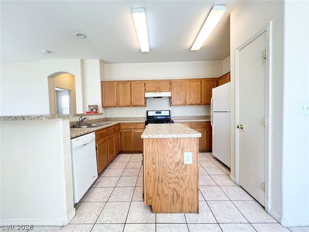 4929 Droubay Drive Property Photo 7