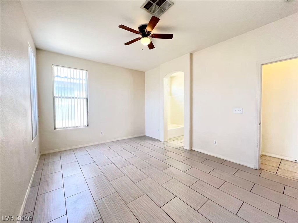 4929 Droubay Drive Property Photo 10