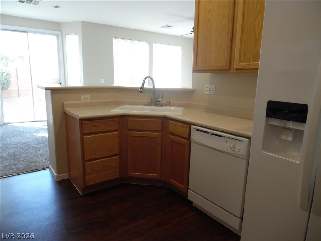 6371 Thunder Gulch Avenue Property Photo 10