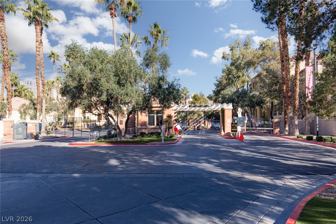 210 East Flamingo Road 117 Property Photo 24