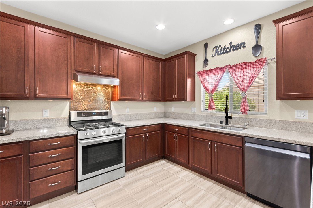 5503 Jett Canyon Street Property Photo 18