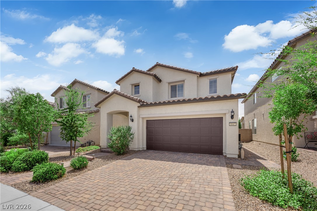 9947 Fletcher Peak Avenue Property Photo 3