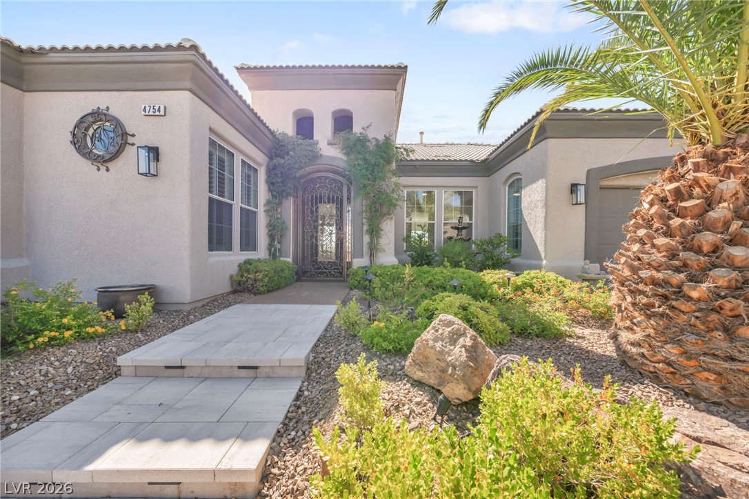 4754 Riva De Romanza Street Property Photo 4