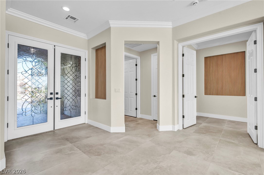 4754 Riva De Romanza Street Property Photo 6