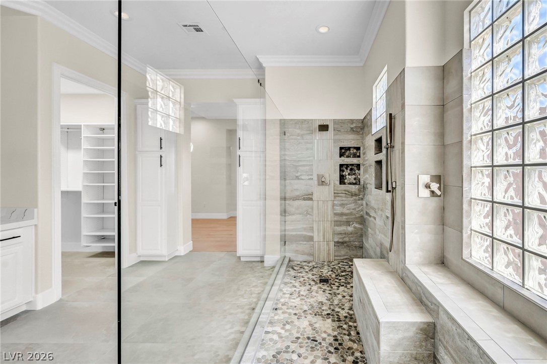 4754 Riva De Romanza Street Property Photo 15