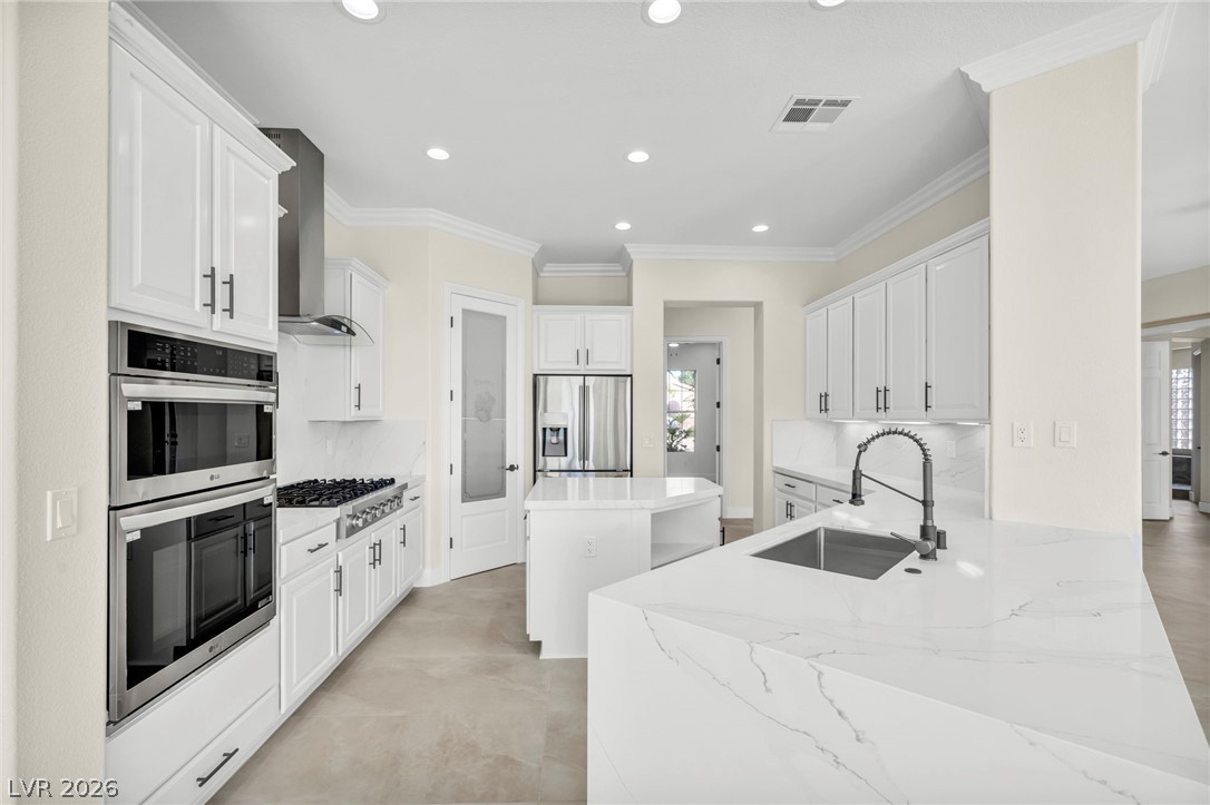 4754 Riva De Romanza Street Property Photo 21