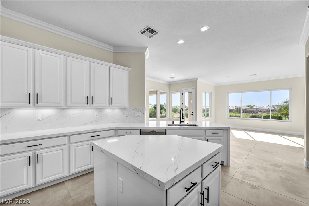 4754 Riva De Romanza Street Property Photo 26