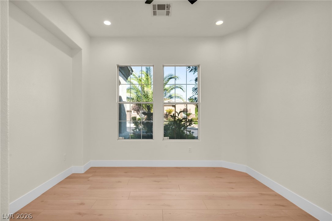 4754 Riva De Romanza Street Property Photo 45