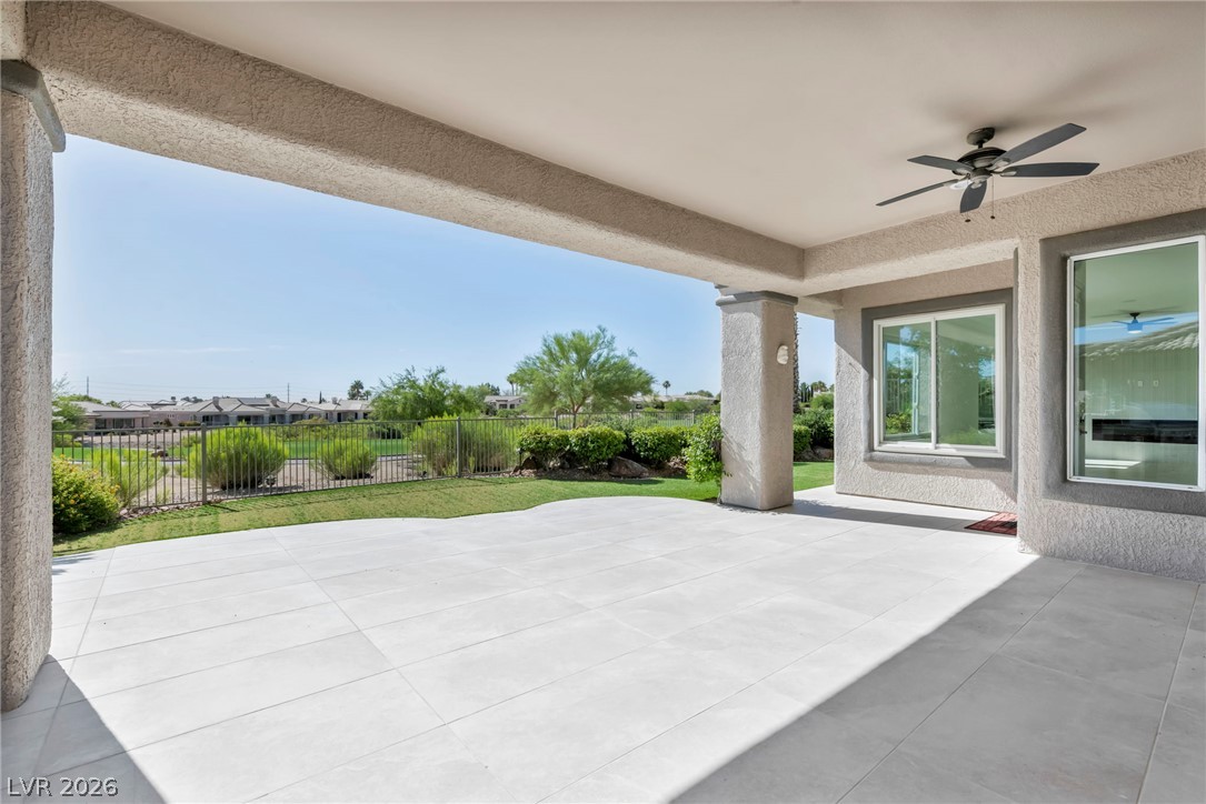 4754 Riva De Romanza Street Property Photo 52