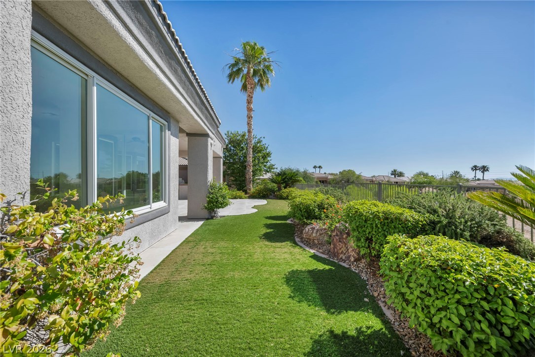 4754 Riva De Romanza Street Property Photo 56