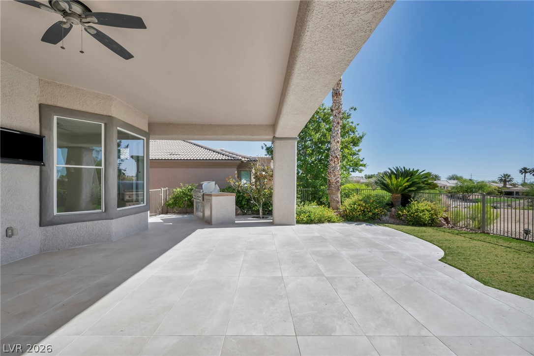 4754 Riva De Romanza Street Property Photo 57