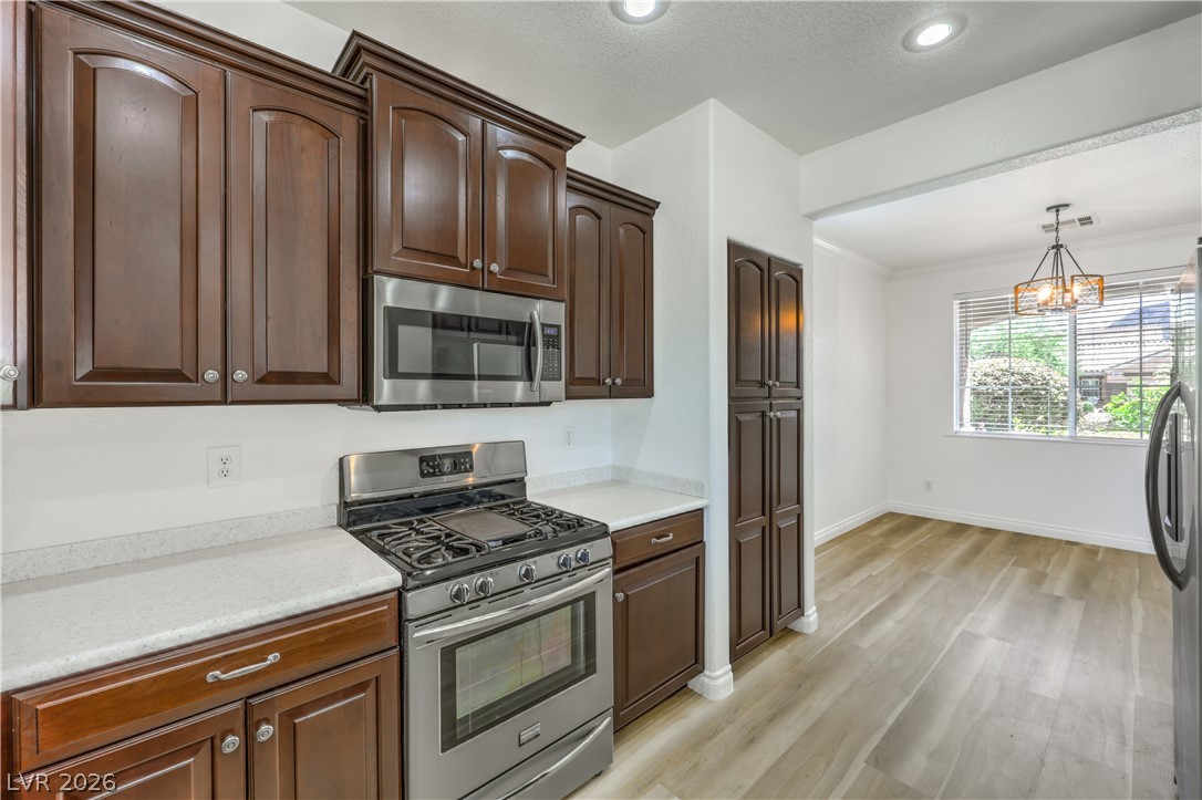 168 Ridge Crossing Avenue Property Photo 11