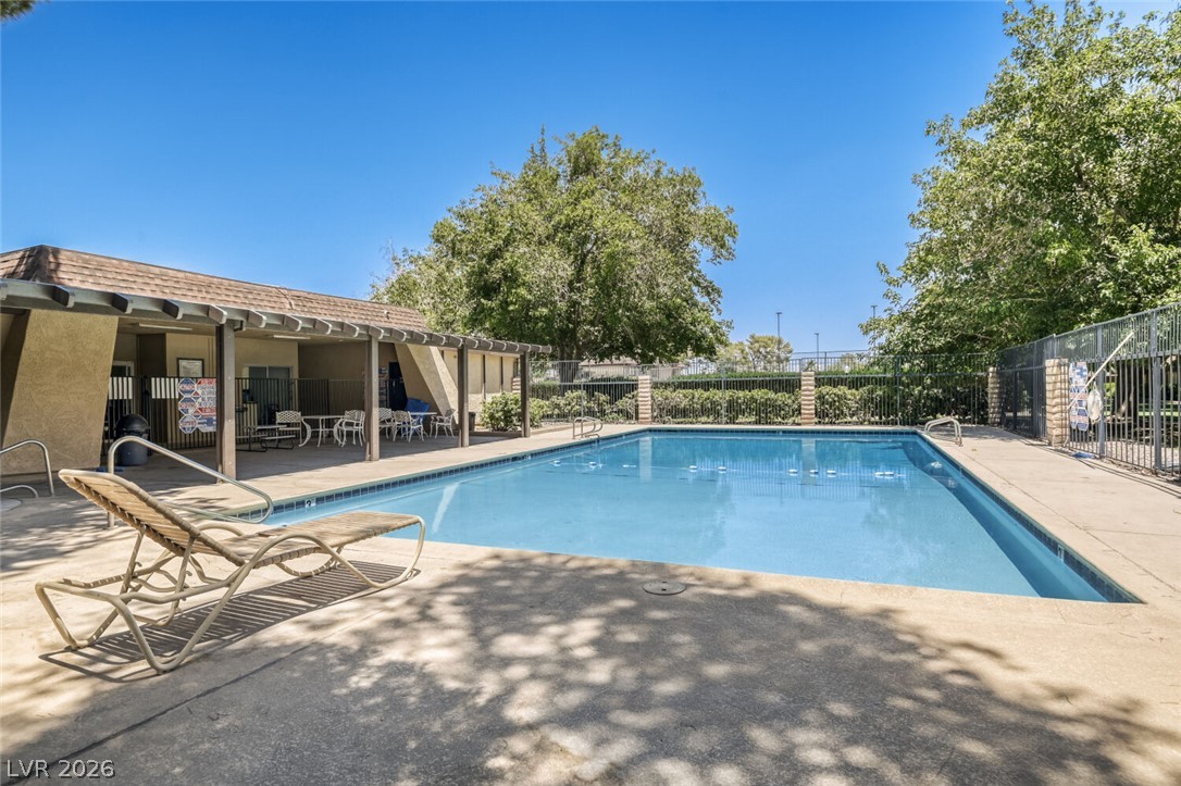 6227 Meadow Vista Lane Property Photo 10