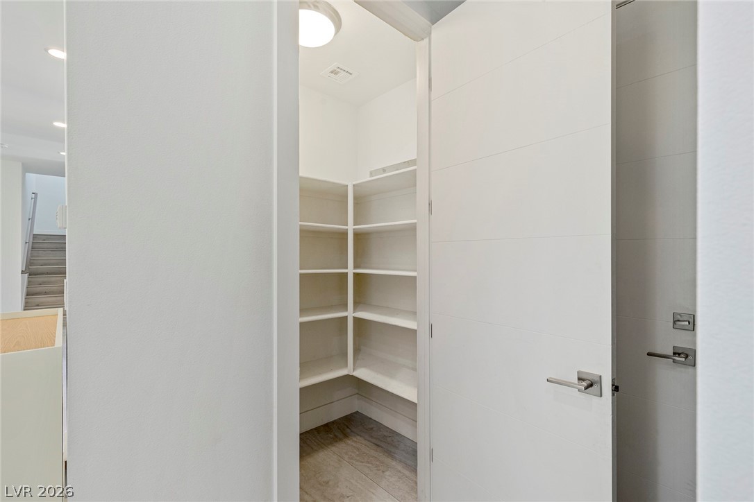 47 Pristine Glen Street Property Photo 13