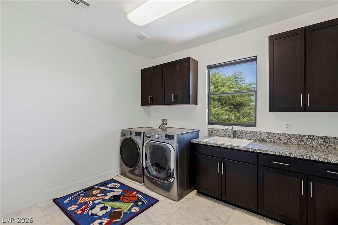 47 Pristine Glen Street Property Photo 24
