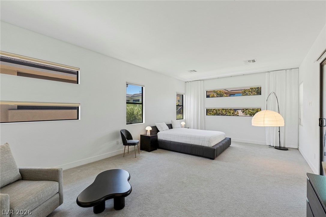 47 Pristine Glen Street Property Photo 27