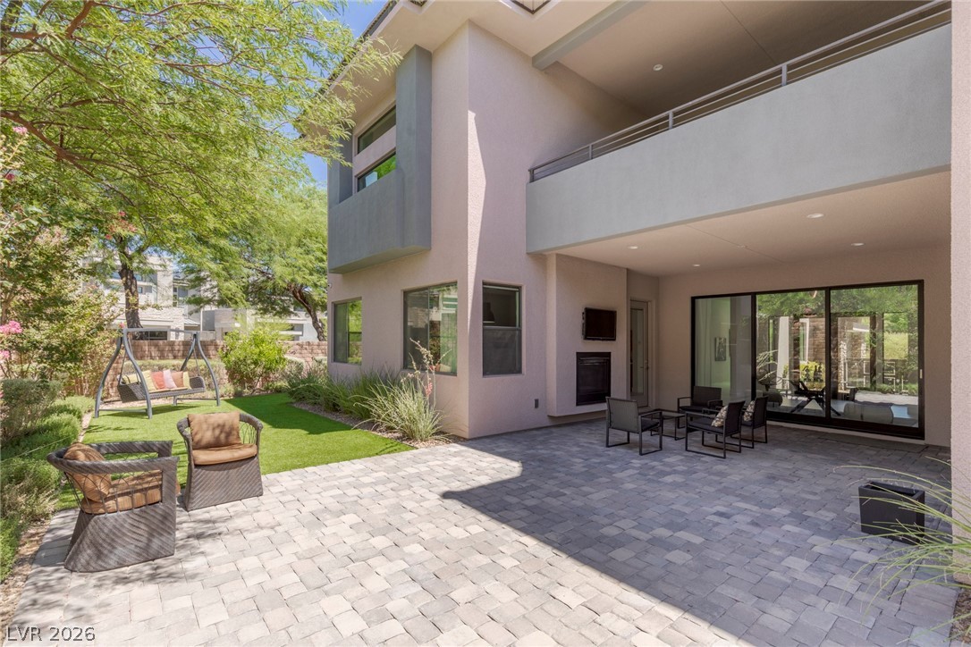 47 Pristine Glen Street Property Photo 40
