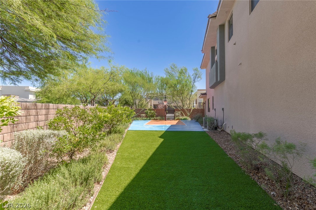47 Pristine Glen Street Property Photo 42