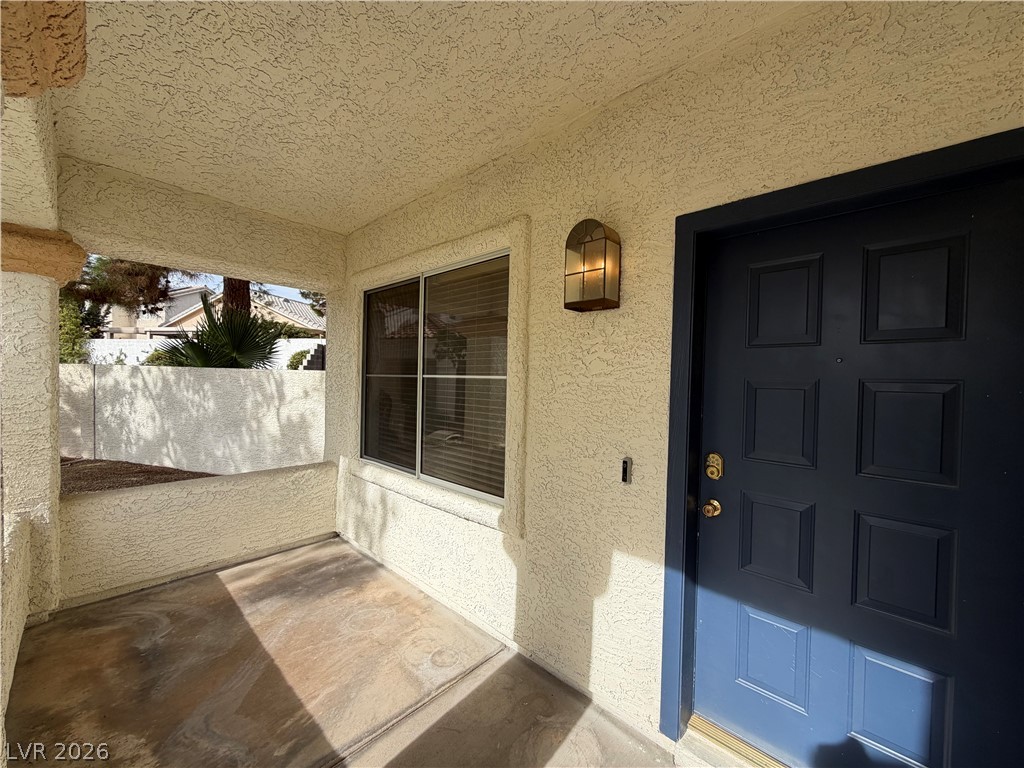 9720 Polo Circle Property Photo 3