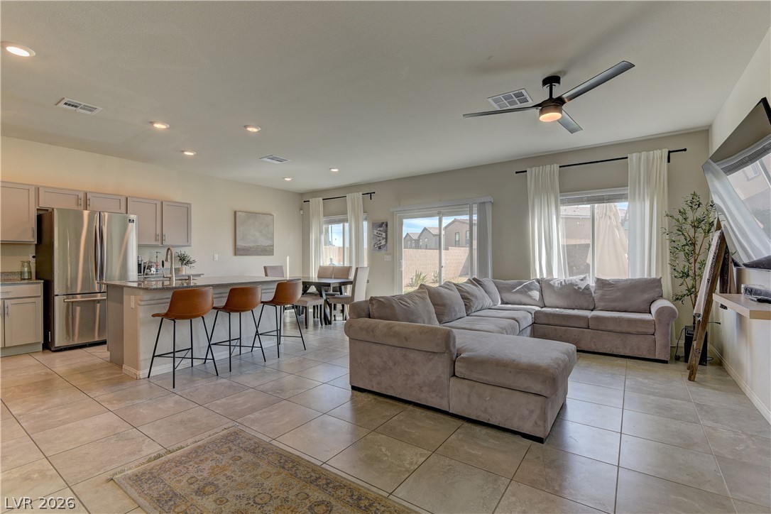 7828 Rachelis Street Property Photo 4