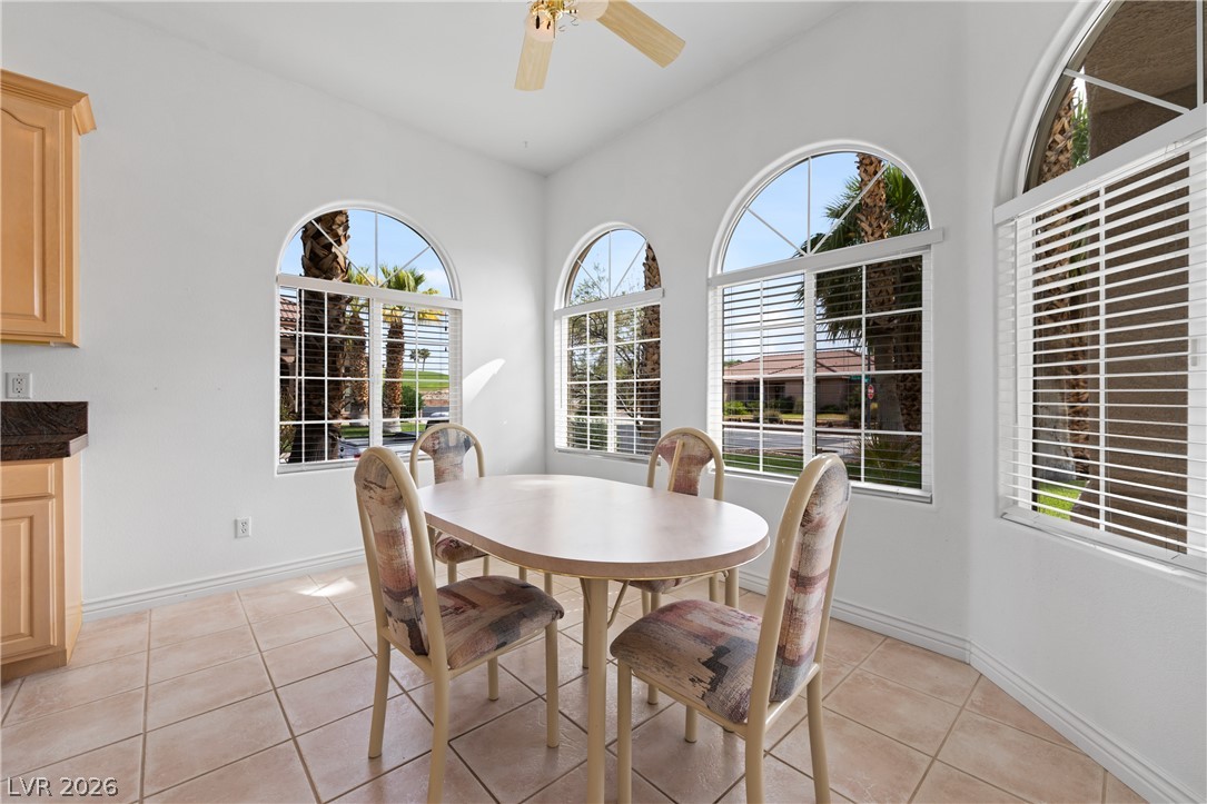 955 Vista Del Sol Court Property Photo 11