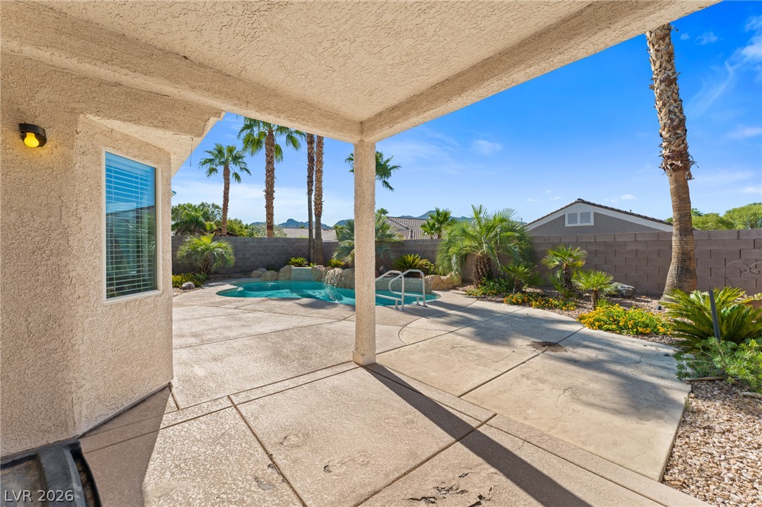 2141 Arpeggio Avenue Property Photo 7