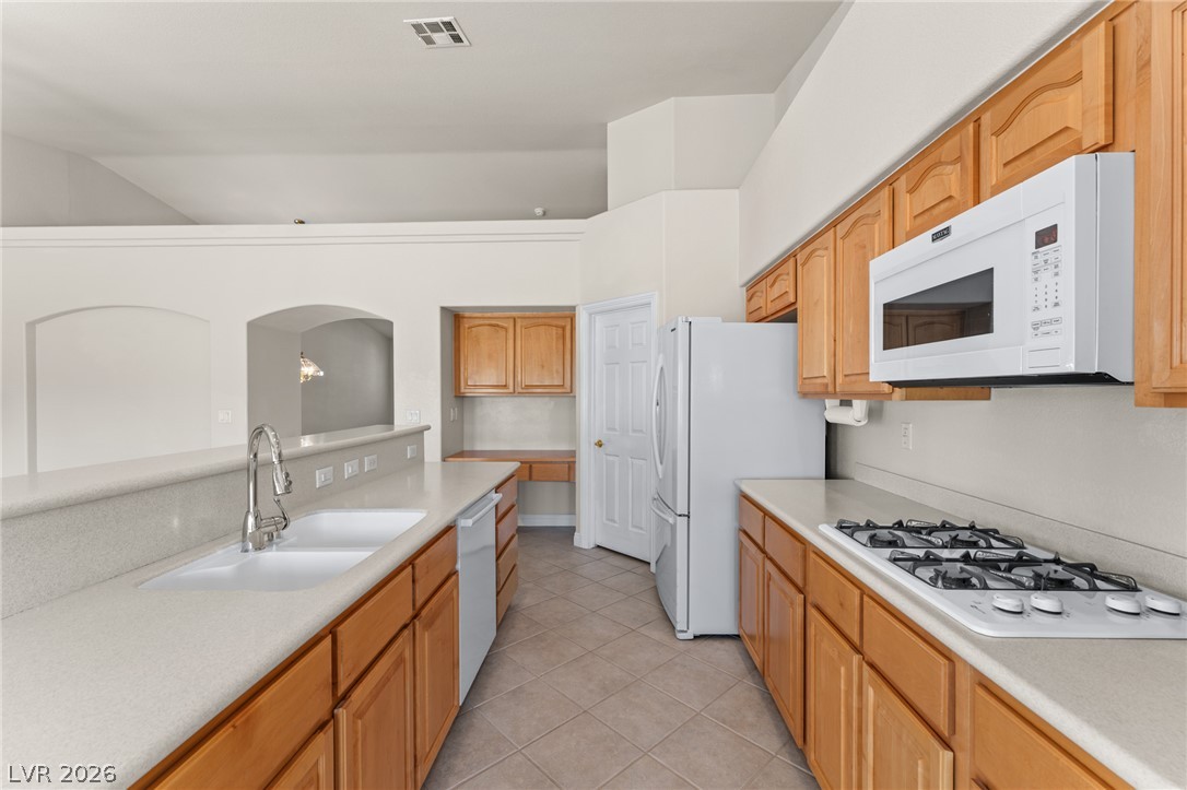 2141 Arpeggio Avenue Property Photo 32