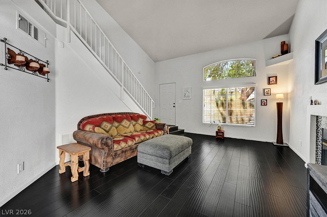 7950 Rosellen Avenue Property Photo 2