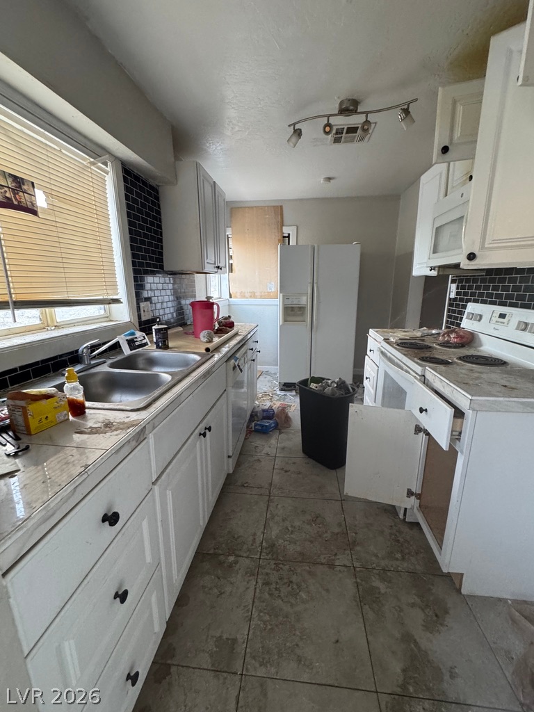 1828 Harvard Street Property Photo 10