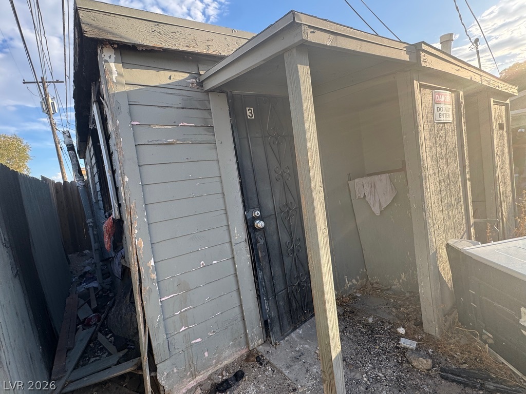 1828 Harvard Street Property Photo 15