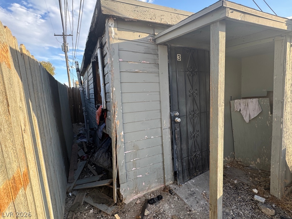 1828 Harvard Street Property Photo 23