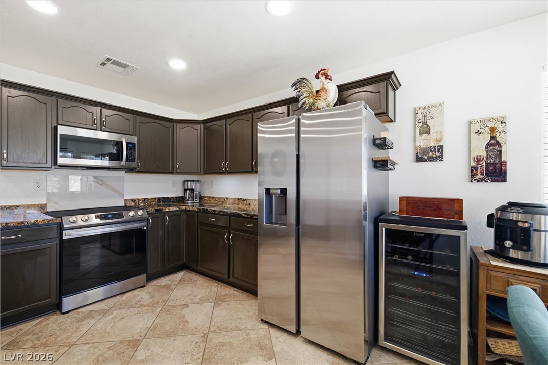 5100 Graystone Drive Property Photo 15