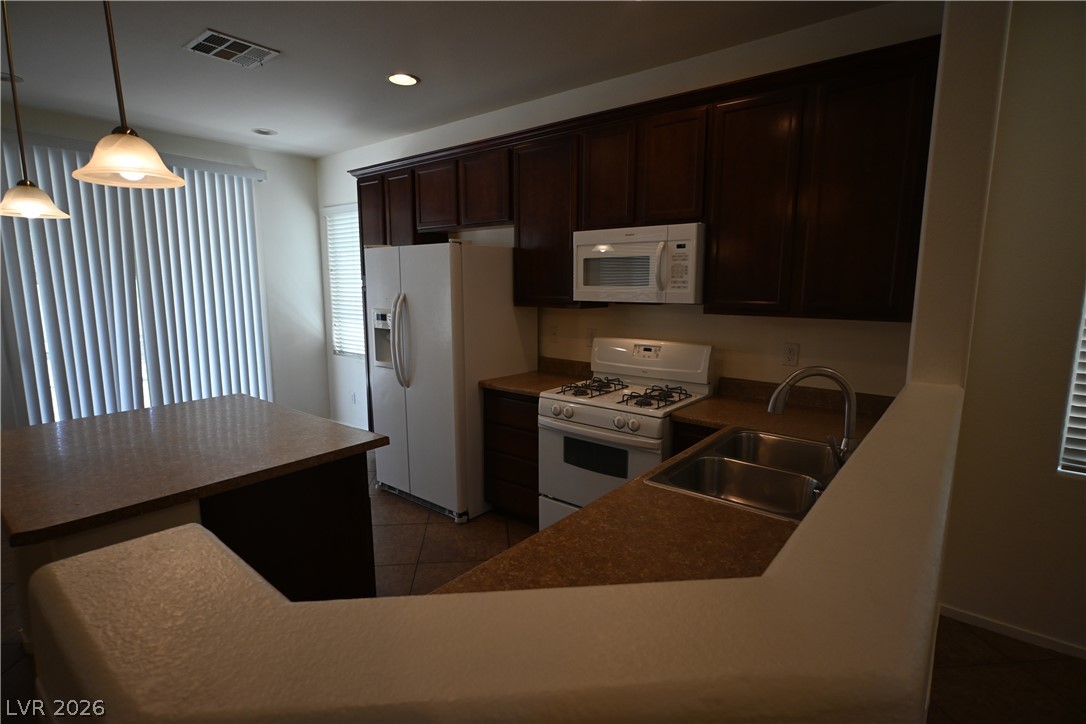 3661 Bella Legato Avenue Property Photo 7