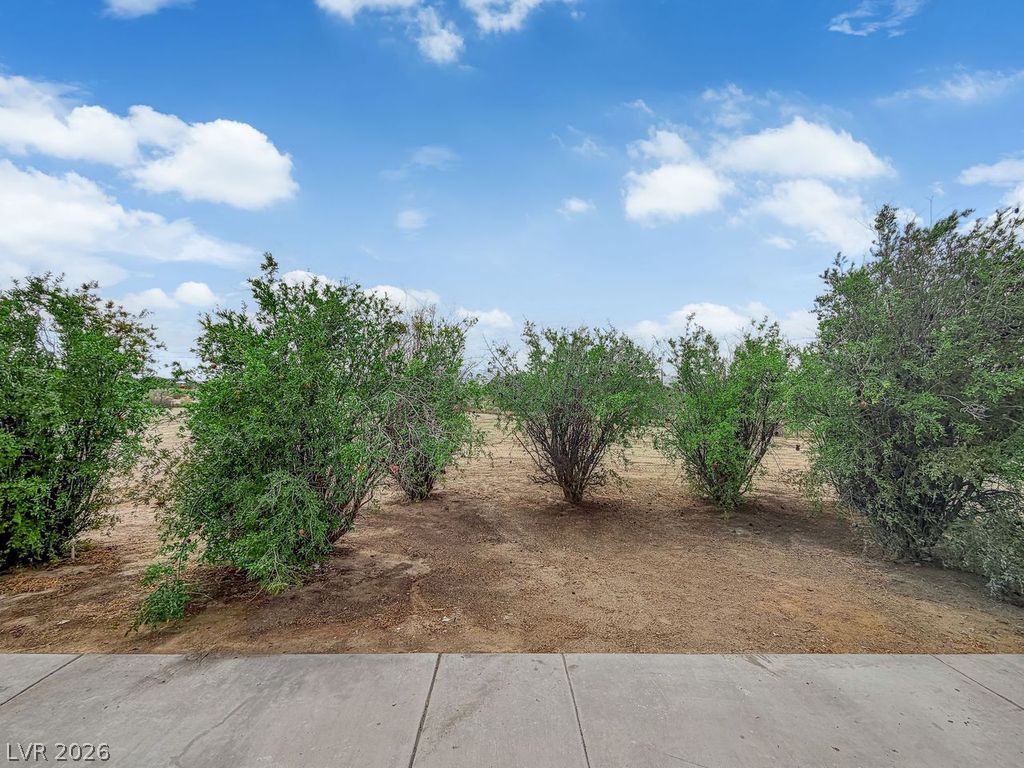 81 East Stagecoach Road Property Photo 32