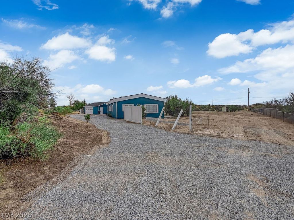 81 East Stagecoach Road Property Photo 37