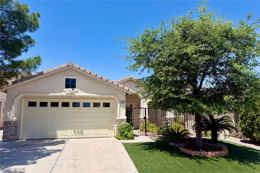 1809 Lyell Canyon Lane Property Photo 1