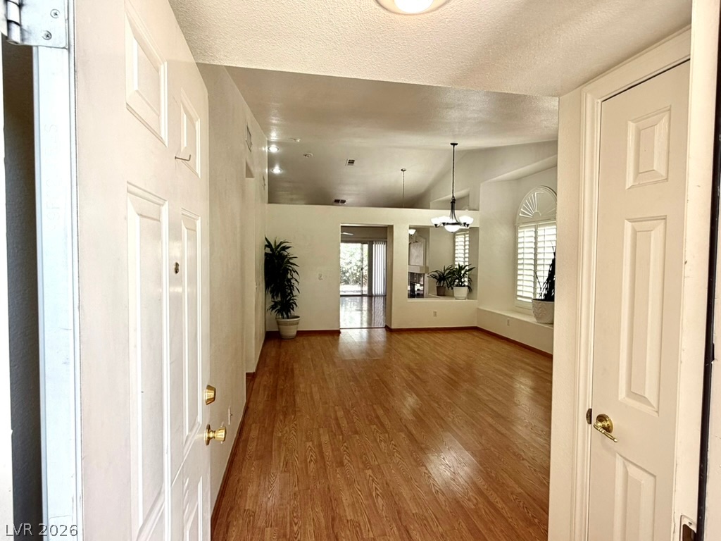 1809 Lyell Canyon Lane Property Photo 4
