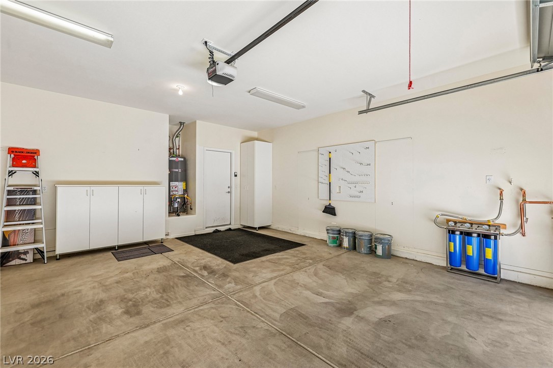 1068 Oak Fair Street Property Photo 40