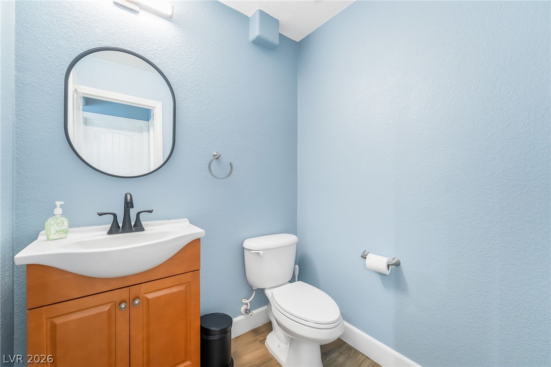 6097 Honeysuckle Ridge Street Property Photo 10
