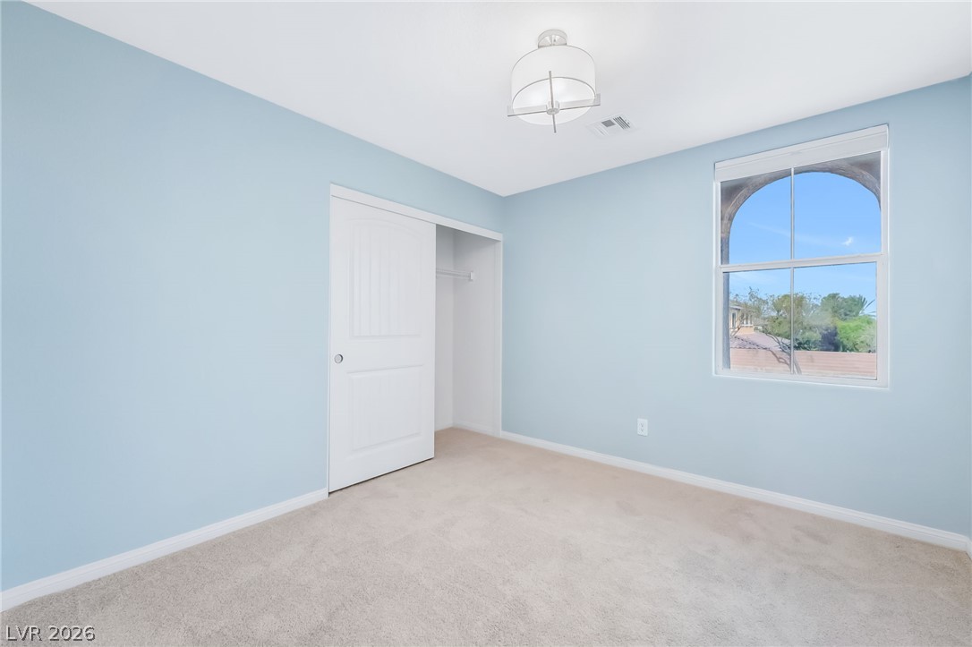 6097 Honeysuckle Ridge Street Property Photo 17